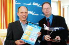 Neuer Lowcost-Carrier ab Salzburg: SKYEUROPE
Ralph Preclik - Countrymanager Österreich, Marketing
Richard Schano, Pressesprecher Salzburg-Airport
Foto: Manfred Siebinger