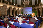 Symposium zum Thema Chancen und Risiken der Hedge Funds am asiatischen Markt im Palais Ferstel