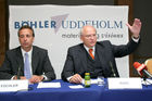 Bšhler Uddeholm prŠsentiert Ergebnisse fŸr 1. Halbjahr 2005:Dr. Randolf Fochler (Konzernkommunikation), Dkfm. Dr. Claus j. Raidl (Vorstandsvorsitzender)