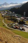 Seit 1996 gibt es die NEAT-Baustelle in Sedrun und nach dem Durchstich am 15.10.2010 wird es weitere sieben JAhre dauern, bis der längste Tunnel der Welt fertiggestellt und eröffnet wird. Since 1996 this construction site of the longest tunnel in the world (57 km) is existing and it will take another five years to the opening and finishing. 