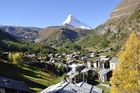 Herrliche Aussicht auf das Matterhorn von Zermatt aus. Breathtaking panoramic view of the Matterhorn from Zermatt