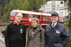 Erwin Rutishauser, Vorsitzender der Geschäftsleitung der Rhätischen Bahn mit Bundesrätin und Justizministerin Eveline Widmer-Schlumpf und dem Bündner Regierungsratspräsident Claudio Lardi an der 100 Jahr Feier der Bernina Bahn in St. Moritz. Erwin Rutishauser, CEO of the Rhätische Bahn with  Swiss Chancellor and Minister of Justice Eveline Widmer-Schlumpf and the president of the Canton Graubünden government Claudio Lardi at the 100 year celebration of the Rhätische Bahn in St. Moritz