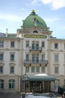 Das Entrée des Grand Hotel Kronenhof in Pontresina