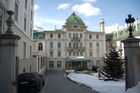 Das Grand Hotel Kronenhof in Pontresina wurde vor zwei Jahren renoviert und mit einem grosszügigen Spa beglückt.