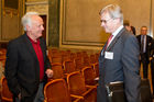 (C) fotodienst.at / Anna Rauchenberger - Wien, am 01.06.2011 - Heute lud das Wirtschaftsforum der Führungskräfte (WdF) zur jährlichen Generalversammlung ins Haus der Industrie. Im Rahmen der Veranstaltung wurden die Agenden des scheidenden Vorsitzenden an den neuen Vorsitzenden übergeben. Das WdF wurde 1979 gegründet und vertritt die Anliegen der österreichischen Führungskräfte, unter anderem als Vertreter im europäischen Dachverband Confédération Européenne des Cadres (CEC). Dem unabhängigen Verein gehören bundesweit knapp 2.800 ManagerInnen an.