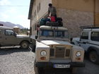 (C)Fotodienst/ Dr. Wilfried Seywald; Die Unterkunft der Iranian Mountaineering Federation in Polur auf 2300 m ist Ausgangspunkt für die Besteigung des Damavand. Von hier aus geht es mit dem Geländewagen zum Basislager Gusfandsara auf 3.150 m.