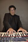 Pianist Gino Todesco von der Dani Felber Big Band