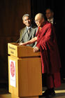 Der Dalai Lama in Zürich an der 50 Jahr Feier der tibetischen Enklave in der Schweiz bei der Veranstaltung von Mind & Life im Zürcher Kongresshaus. H.H. Dalai Lama at the 50 years celebration of  and conference at the Kongress-Center. H.H. Dalai Lama at the 50 years celebration of  and conference at the Kongress-Center in Zürich.