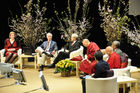 Der Dalai Lama in Zürich an der 50 Jahr Feier der tibetischen Enklave in der Schweiz bei der Veranstaltung von Mind & Life im Zürcher Kongresshaus. H.H. Dalai Lama at the 50 years celebration of  and conference at the Kongress-Center. H.H. Dalai Lama at the 50 years celebration of  and conference at the Kongress-Center in Zürich.