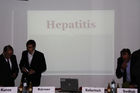 ©Fotodienst/ Sarah- Maria Kölbl;
Immer mehr Hepatitis- Fälle in Österreich; Foto v.l.n.r:   Univ.- Prof. Dr. Michael Kunze, Vorstand des Instituts für Sozialmedizin der Medizinischen Universität Wien; Mag. Andreas Böhm;  MR Dr. Wilhelm Sedlak, Impfreferent, Österreichische Ärztekammer und Mitglied des Obersten Sanitätsrates