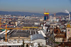 Die Aussicht über die Stadt Zürich, den Bahnhof und den Swiss Prime Tower von der ETH-Lounge aus. The panoramic view  and skyline of Zürich-City towards the railway-station and Swiss Prime Tower from the ETH-lounge