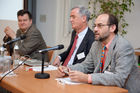 (C)fotodienst/Anna Rauchenberger - Wien, am 18.03.2010 - Heute fand im Hotel Strudlhof eine internationale Konferenz der eutema Technology Management GmbH zum Thema Strategies for Embedded Computing Research statt. FOTO v.l.: Tom Henzinger, ISTA, Austria, Hermann Kopetz, Vienna University of Technology, Edward A. Lee, University of California, Berkeley