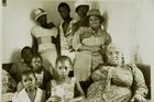 Portrait einer südafrikanische Familie in den Townships, die dem Fotojournalisten Gerd M. Müller Unterschlupf in den 80er Jahre während der Apartheid-Zeit bot.