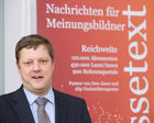 (c) fotodienst / Anna Rauchenberger - Wien, am 09.12.2009 - Gemeinsam mit Dow Jones lud die Nachrichtenagentur pressetext Investor Relations Profis heute, Mittwoch, zur zweiten Präsentation ihres neuen Adhoc-Dienstes. Börsenotierte Unternehmen und Emittenten können seit kurzem Pflichtmitteilungen über pressetext.adhoc verschicken und das völlig kostenfrei. FOTO: Michael Tallai von Dow Jones Newswires aus Frankfurt