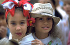 Kubanische Kinder, Mädchen und Knaben, am Nationalfeiertag José Marti: cuban school-kids, girls, boys, at the national day celebration of José MArti