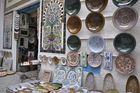 Eine uralte Tradition perfektioniert: Keramik-Kunsthandwerk-Atelier in der Medina von Tunis. Begehrte Souveniers für Touristen. 