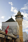 Auf dem Weg zum Minarett der über 1000 jährigen Ez-Zitouna-Moschee in der Medina von Tunis. 