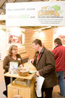 (c) fotodienst / Anna Rauchenberger - Wien, am 28.11.2009 - Heute öffnete die sechste Wiener Kleingartenmesse in der Stadthalle ihre Pforten. Präsentiert wurden Produkte, Ideen und Systeme rund um das Thema Bauen, Wohnen und Freizeit im Kleingarten. Weiters konnten Fachvorträge zu Gartengestaltung, Nachbarschaftsrecht, Förderungen und Sicherheit besucht werden.