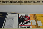SVP-Bundesrat Ueli Maurer als Muslim und Scharfmacher auf einem Plakat der umstrittenen und völkerrechtlich ungültigen Minarettverbots-Initiative mit dem Spruch: Stopp Fundamentalismus - Stopp SVP
