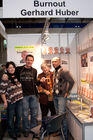 © fotodienst/Katharina Schiffl - Wien 12.11.2009 - BUCH WIEN Internationale Buchmesse und Lesefestwoche  Schriftsteller Gernot Huber Vorort um sein Buch Burnout-Depressionen zu präsentieren (rechts)