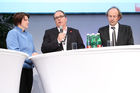© fotodienst/Katharina Schiffl - Wien 08.10.2009 - Medienmesse 2009 - Telekom Austria Online Day - Online Werbung als Gewinner -Mathias Ehrlich (United Internet Media), Petra Höfer (ORF Enterprise),  Tanja Sourek (Telekom Austria), Euge A. Russ (Vorarlberger Medienhaus), Alexander Mitteräcker (derStandard.at), Wolfgang Blau (ZEIT Online)