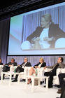 © fotodienst/Katharina Schiffl - Wien 08.10.2009 - Medienmesse 2009 - Medientage - Printgipfel - VD DDr. Horst Pirker (Styria Media), Mag. Thomas Kralinger (Kurier), Dr. Marianne Dölz (Verlagsgruppe Handelsblatt), Prof. Mag. Michael Grabner (Michael Grabner Media), Dr. Uwe Vorkötter (Berliner Zeitung), Dr. Eva Dichand (Heute), Mag. Hermann Petz (Moser Holding), Mag. Peter Kropsch (APA)
