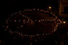© fotodienst/Katharina Schiffl - Wien 02.10.2009 - 140 Fackeln - Anlässlich des 140. Geburtstags von Mahatma Ghandi und Start des weltweiten Marsches für Frieden und Gewaltfreiheit organisiert die österreichische Organisation 