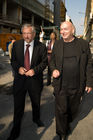 (C)fotodienst/Christopher Ohmeyer
Anlässlich der Dachgleichenfeier am Uniqa Tower sprach Jean Nouvel im Odeon über seine Projekte und bat anschließend im Uniqa-Gebäude zur Pressekonferenz

Fotos: Jean Nouvel, Rudi Schicker
