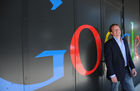 fotodient/David Zehnder; Für die Privatsphäre der Horror, für den Spieltrieb im Büro das Paradies: Seit heute Morgen ist Googles Street View auch in der Schweiz online. Foto: Raphael Leiterlitz/Product Manager Google