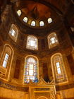 Die Hagia Sophia, der Kirchenpalast des byzantinischen Kaisers, ist heute ein viel besuchtes Museum. Seit der Rückwidmung durch Atatürk 1938 wird es renoviert. Bild: Der Altarraum. © Fotodienst / Wilfried Seywald