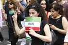 Berlin,den 05.07.2009
Demonstration gegen die Wahlen im Iran
Foto: Teilnehmer einer Demonstration gegen das Regime,
den Ausgang der Wahlen und die damit verbundenen Menschenrechtsverletzungen im Iran. |
Berlin, 05.07.2009 
Demonstration against the elections in Iran 
Photo: Participants in a demonstration against the regime, 
the outcome of the elections and the associated human rights violations in Iran.
Copyright by: GMC Photopress, CH-8032 ZUERICH, Postfach 1676, Gerd Mueller, Tel.: 0041 44 383 93 64, Fax.: 0041 44 383 93 66, Mail.: gmc@gmc.ch