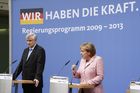 Berlin,den 28.06.2009_Konrad-Adenauer-Haus
Foto: Bundeskanzlerin Angela Merkel, CDU und der bayerische Ministerpraesident Horst Seehofer, CSU, auf einer gemeinsamen Pressekonferenz von CDU und CSU zum Regierungsprogramm 2009-2013 in der CDU-Parteizentrale in Berlin. |
Berlin, 28.06.2009_Konrad-Adenauer-Haus 
Photo: German Chancellor Angela Merkel, the CDU and the 
Bavarian Minister President Horst Seehofer, the CSU, at a joint press conference 
CDU and CSU to the Government Program 2009-2013 in the CDU party headquarters in Berlin.