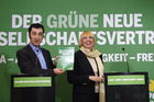 Berlin, den 06.03.2009
Foto: Claudia Roth und Cem Oezdemir, Bundesvorsitzende von BUENDNIS 90/DIE GRUENEN, anlaesslich einer Presselonferenz zur Vorstellung
von 