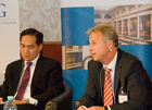 Am 14. 5. 2009 fand im kleinen Festsaal der Universität Wien eine Diskussion statt, unter dem Thema: Begegnung mit der Wirtschaftskrise. Muhammad Lutfi (Chairman Investment Board of Indonesia), Helmut Spitzer (Superfund)