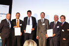 c)fotodienst/Andrea Ganshorn - Frankfurt am Main, 05.05.2009 - Preisverleihung für 'Deutschlands beste Wirtschaftsredaktionen' und 'Deutschlands beste Unternehmenssprecher' durch das Branchenmagazin 'Wirtschaftsjournalist', FOTO: v.l.n.r. Reinhard Fröhlich (Geschäftsinhaber DELTA Communications), Olav Schade (Hamburger Abendblatt), Moritz Döbler (Der Tagesspiegel), Joachim Dorfs (Stuttgarter Zeitung), Michael Heller (Stuttgarter Zeitung), ), Markus Wiegand (Chefredakteur 'Wirtschaftsjournalist')


