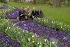 Markus Achleitner - GF EurothermenResorts,  LR Josef Stockinger, LH Josef Pühringer. Bgm von Bad Schallerbach Gerhard Baumgartner;
Bad Schallerbach 'BOTANICA 2009' - Presseführung durch Landesgartenschau