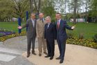 Bgm von Bad Schallerbach Gerhard Baumgartner, LR Josef Stockinger, LH Josef Pühringer, Markus Achleitner - GF EurothermenResorts; 
Bad Schallerbach 'BOTANICA 2009' - Presseführung durch Landesgartenschau