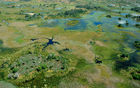 Das Okavango-Delta - der Welt grösstes Binnendelta in der Kalahri - ist seit über 45 Jahren nicht mehr so von Angola aus überflutet worden. The biggest floods (from Angola) since 46 years has hit the Garden Eden in the Kalahari Desert.