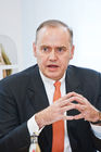 Dr. Peter Löw (neuer ddp-Eigentümer)