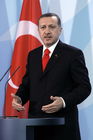 Berlin,den 08.02.2008-Bundeskanzleramt
Foto: Recep Tayip Erdogan, Ministerpraesident der Republik Türkei.
Copyright by: Reiner Zensen,
Gallierweg 15,53117 Bonn,
Tel.0170-8119315 
Mail: photo@reinerzensen.de
{Postbank Koeln Konto-Nr.425811505;
BLZ 37010050,
Veroeffentlichung gegen Honorar plus 7% Mwst.,Steuer-Nr. 205/5336/1051,Finanzamt Bonn-Innenstadt}, {Honorarpflichtiges Pressebild,Verwendung gegen Honorar nach Vereinbarung u.Belegexemplar.Keine Weitergabe an Dritte,keine Syndikation,keine Aufnahme in Archive oder Datenbanken,welche Dritten offenstehen.}, {No Syndication,no passing on to third parties,no taking up in archives or databanks,which are open to anyone}.