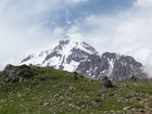 Georgiens mächtiger Vulkan Kasbek (5047 m) war Ende Juli 2011 die fünfte Station der 