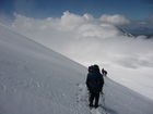 Georgiens mächtiger Vulkan Kasbek (5047 m) war Ende Juli 2011 die fünfte Station der 