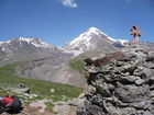 Georgiens mächtiger Vulkan Kasbek (5047 m) war Ende Juli 2011 die fünfte Station der 