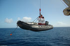 Schifffahrt, Seenot, Rettungstraining, MS Bremen, Hapag Lloyd, Atlantik, Meer, Matrosen
Schlauchboot, Auswassern, Kran,
Cruise ship, rescue-training, SOS, MS Bremen, Zodiac, People,
