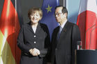 Berlin,den 01.06.2008-Bundeskanzleramt
Foto: Bundeskanzlerin Angela Merkel, empfaengt den
japanischen Ministerpraesidenten, Yasuo Fukuda.
Copyright by: Reiner Zensen,
Gallierweg 15,53117 Bonn,
Tel.0170-8119315 
Mail: photo@reinerzensen.de
Foto honorarpflichtig und nur zur redaktionellen
Verwendung,
{Postbank Koeln Konto-Nr.425811505;
BLZ 37010050,
Veroeffentlichung gegen Honorar plus 7% Mwst.,Steuer-Nr. 205/5336/1051,Finanzamt Bonn-Innenstadt}, {Honorarpflichtiges Pressebild,Verwendung gegen Honorar nach Vereinbarung u.Belegexemplar.Keine Weitergabe an Dritte,keine Syndikation,keine Aufnahme in Archive oder Datenbanken,welche Dritten offenstehen.}, {No Syndication,no passing on to third parties,no taking up in archives or databanks,which are open to anyone}.