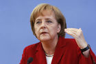 Berlin,den 23.07.2008-Bundespressekonferenz
Foto: Bundeskanzlerin Dr. Angela Merkel, anlaesslich
einer Pressekonferenz in Berlin.
Copyright by: Reiner Zensen,
Gallierweg 15,53117 Bonn,
Tel.0170-8119315 
Mail: photo@reinerzensen.de
Foto honorarpflichtig und nur zur redaktionellen
Verwendung,
{Postbank Koeln Konto-Nr.425811505;
BLZ 37010050,
Veroeffentlichung gegen Honorar plus 7% Mwst.,Steuer-Nr. 205/5336/1051,Finanzamt Bonn-Innenstadt}, {Honorarpflichtiges Pressebild,Verwendung gegen Honorar nach Vereinbarung u.Belegexemplar.Keine Weitergabe an Dritte,keine Syndikation,keine Aufnahme in Archive oder Datenbanken,welche Dritten offenstehen.}, {No Syndication,no passing on to third parties,no taking up in archives or databanks,which are open to anyone}.