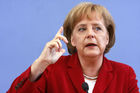 Berlin,den 23.07.2008-Bundespressekonferenz
Foto: Bundeskanzlerin Dr. Angela Merkel, anlaesslich
einer Pressekonferenz in Berlin.
Copyright by: Reiner Zensen,
Gallierweg 15,53117 Bonn,
Tel.0170-8119315 
Mail: photo@reinerzensen.de
Foto honorarpflichtig und nur zur redaktionellen
Verwendung,
{Postbank Koeln Konto-Nr.425811505;
BLZ 37010050,
Veroeffentlichung gegen Honorar plus 7% Mwst.,Steuer-Nr. 205/5336/1051,Finanzamt Bonn-Innenstadt}, {Honorarpflichtiges Pressebild,Verwendung gegen Honorar nach Vereinbarung u.Belegexemplar.Keine Weitergabe an Dritte,keine Syndikation,keine Aufnahme in Archive oder Datenbanken,welche Dritten offenstehen.}, {No Syndication,no passing on to third parties,no taking up in archives or databanks,which are open to anyone}.