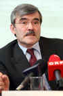 (C) fotodienst/Anna Rauchenberger - Wien, 16.12.2008 -  Kommunal Kredit Austria präsentiert gemeinsam mit dem Österreichischen Gemeindebund und dem Österreichischen Städtebund den Gemeindefinanzbericht 2008. FOTO: Mag. Alois Steinbichler (Vorstand Kommunal Kredit)