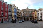 Kastillien-La Mancha: Der Hauptplatz im Weltkulturerbe La Cuenca. The center of the historic town and world heritage Cuenca 