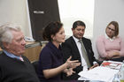 (C) fotodienst/Gudrun Krieger - Wien 03.12.2008 - Pressekonferenz - PAP Ratgeber-Paket - 60.000 Frauen jährlich mit unklarem Krebsabstrich konfrontiert: li nach re:  Univ -Prof. Dr. Sepp Leodolter (Klinische Abt. f. allg. Gynäkologie und gynäkologische Onkologie an der mediz. Univ. Wien), Katharina Stemberger (Vorsitzende und Initiatorin der Österreichischen Initiative gegen Gebärmutterhalskrebs), Dr. Michael Elnekheli (Facharzt für Frauenheilkunde und Geburtshilfe in Wien, Präsident d. Berufsverbandes Österreichischer GynäkologInnen (BÖG)), Patricia Mader (Betroffene)